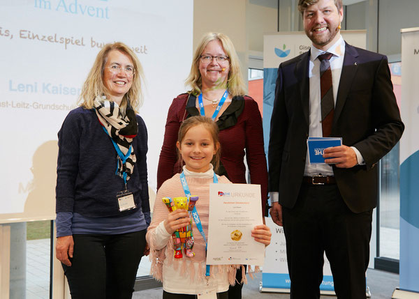 Ernst-Leitz-Schule_Sulzburg_Leni-Kaiser_1.-Hauptpreis-im-Einzelspiel-Jahr.jpg